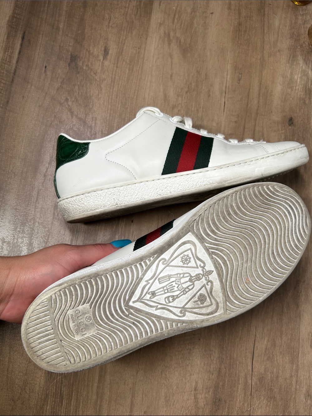 White Leather Sneakers with Green and Red Stripe Casual Shoes - Picture 6 of 8